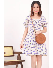 Fine Shirred Top Puff Sleeve Floral Print Textured Swing Dress (Off White)