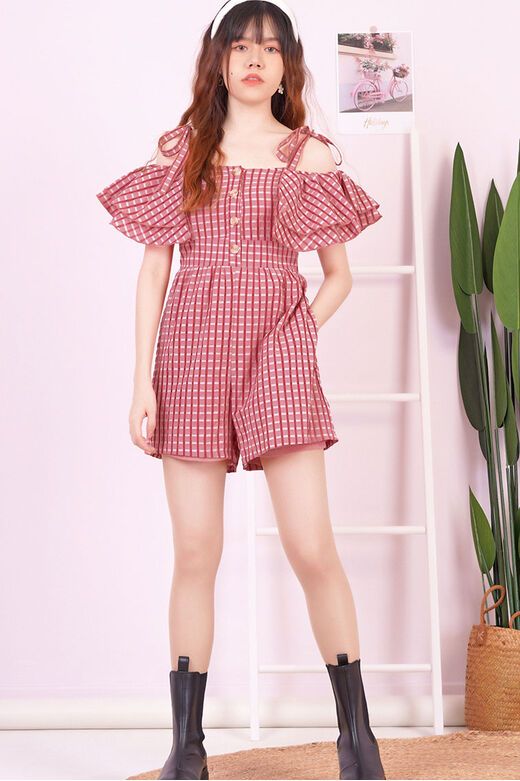 Fine Strap Tie Double Flutter Sleeve Checkered Playsuit (Red)
